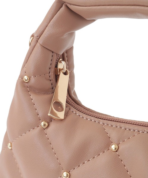 earth music&ecology(アースミュージックアンドエコロジー)の「スタッズキルトバッグ(ハンドバッグ・レディース・アイボリー/ライトブラウン/ブラック・FREE)」の9枚目の写真