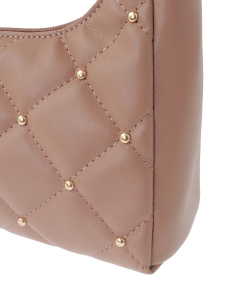 earth music&ecology(アースミュージックアンドエコロジー)の「スタッズキルトバッグ(ハンドバッグ・レディース・アイボリー/ライトブラウン/ブラック・FREE)」の11枚目の写真