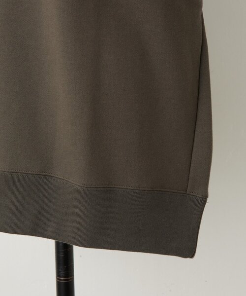 BEARDSLEY（ビアズリー）の「Ronde刺繍裏毛プルオーバー（Tシャツ