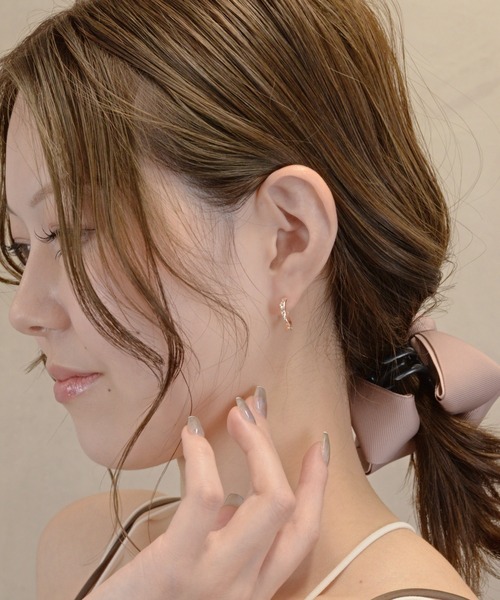 YUZUNA ツイストデザイン フープピアス YUZUNA ツイストデザイン フープピアス twist】ツイストフープ