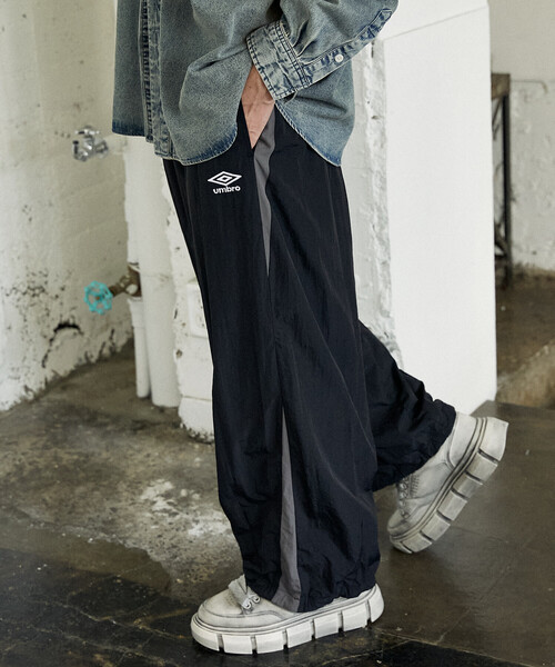 UMBRO（アンブロ）の「TECH NYLON PANTS/テックナイロンパンツ/UMBRO別注(限定展開)（その他パンツ・メンズ・ブラック/グレー・MEDIUM/LARGE）」の18枚目の写真