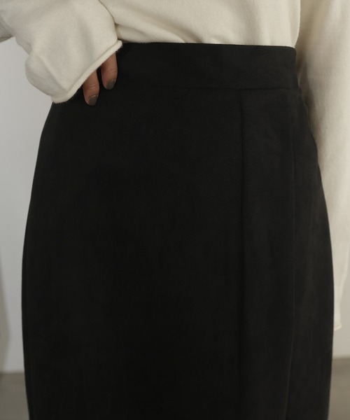 hellam（へラム）の「フェイクスエードIラインスカート（スカート・レディース・ブラウン/アイボリー/ブラック・FREE）」の10枚目の写真