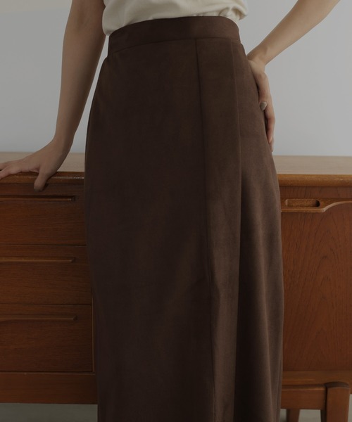 hellam（へラム）の「フェイクスエードIラインスカート（スカート・レディース・ブラウン/アイボリー/ブラック・FREE）」の13枚目の写真