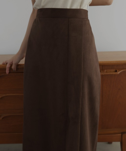 hellam（へラム）の「フェイクスエードIラインスカート（スカート・レディース・ブラウン/アイボリー/ブラック・FREE）」の16枚目の写真