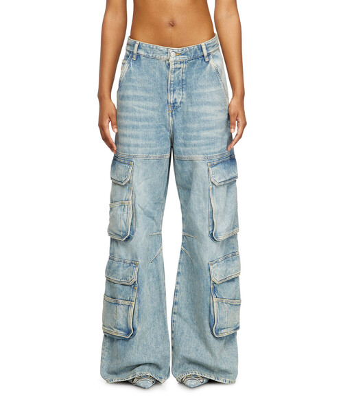 DIESEL(ディーゼル)の「ウィメンズ デニムパンツ RELAXED D-SIRE-CARGO-D L.30(デニムパンツ・レディース・ライトインディゴブルー・23inch/24inch/25inch/26inch/27inch/29inch/28inch/30inch)」の4枚目の写真