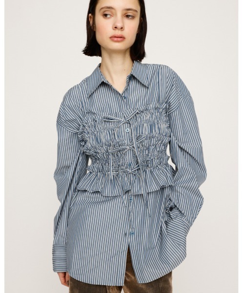 SLY（スライ）の「BUSTIER LAYRED SH ビスチェ レイヤード シャツ 秋服（シャツ/ブラウス・レディース・ネイビー/ピンク系その他/ネイビー系・FREE）」の3枚目の写真