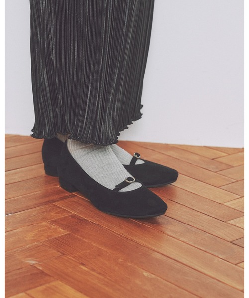 スエード センタービジュー 2cm パンプス（パンプス）｜Emma Francis