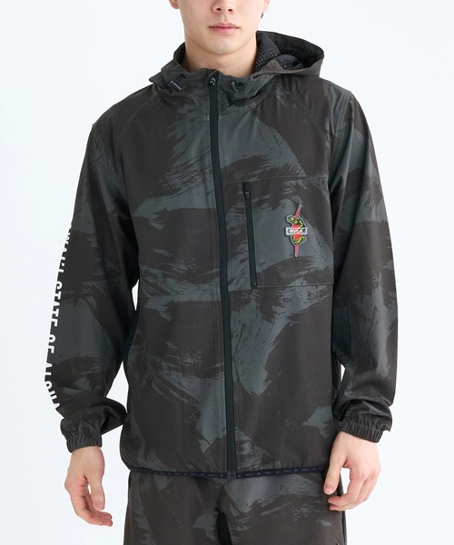 RVCA(ルーカ)の「RVCA メンズ HAWAII YOGGER JACKET ジャケット 【2025年秋冬モデル】/ルーカセットアップ対応総柄ジップアップナイロンジャケット(ブルゾン・メンズ・カモフラージュ・SMALL/MEDIUM/LARGE/X-LARGE)」の1枚目の写真