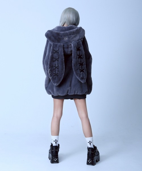 新品同様　REFLEM　うさ耳BIGファーパーカー/ファーブルゾン　フーディー REFLEM/レフレム」うさ耳BIGファーパーカー/ファーブルゾン