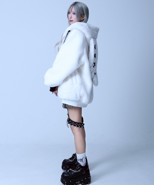 REFLEM（レフレム）の「『REFLEM/レフレム』うさ耳BIGファー