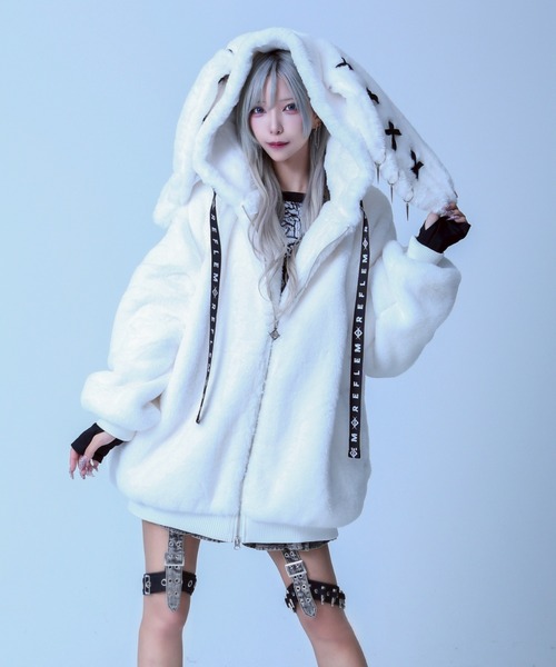 REFLEM レフレム うさ耳BIGファーパーカー ファーブルゾン REFLEM（レフレム）の「『REFLEM/レフレム』うさ耳BIGファー