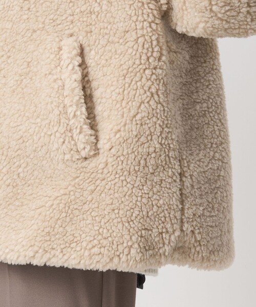 green label relaxing(グリーンレーベルリラクシング)の「ボア スタンドカラー ブルゾン(ブルゾン・レディース・ダークグレー/ベージュ/その他1・FREE)」の5枚目の写真