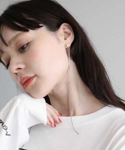 Green　Parks（グリーンパークス）の「・HALF TIME 2wayロングチェーンピアス（ピアス（両耳用）・レディース・シルバー/ゴールド・FREE）」の5枚目の写真