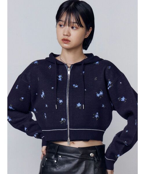 EMODA（エモダ）の「ラインニットフーディー（ニット/セーター・レディース・ブラック/ネイビー/グレー・FREE）」の3枚目の写真