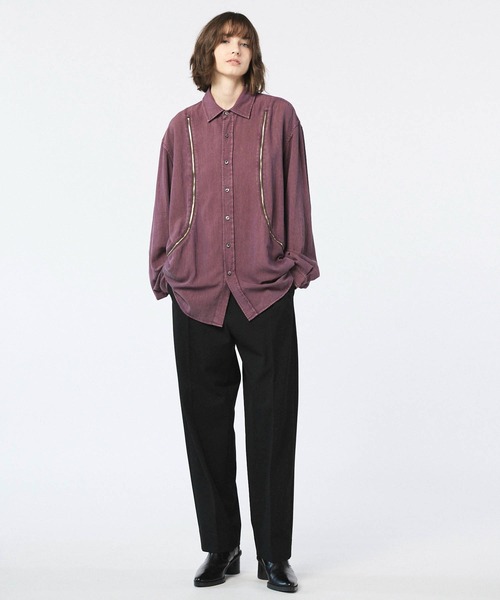 MAISON SPECIAL(メゾンスペシャル)の「《UNISEX》Prime-Over Curved Zip Regular Collar Shirt/プライムオーバーカーブジップレギュラーカラーシャツ【MAISON SPECIAL/メゾンスペシャル】(シャツ/ブラウス・メンズ・グレイッシュベージュ/ブラック/パープル・0/1/2)」の4枚目の写真