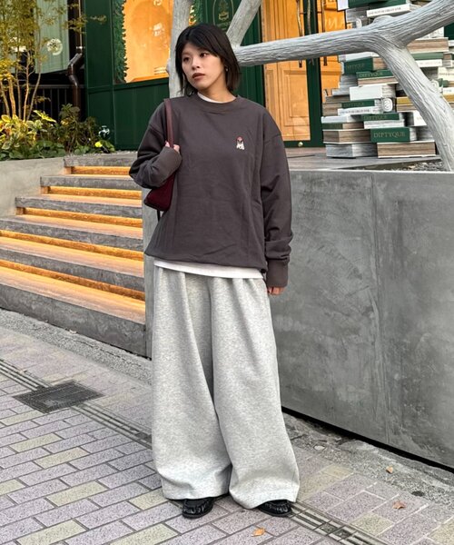 CIAOPANIC TYPY(チャオパニックティピー)の「【ユニセックス】DOGS刺繍ロゴプリントスウェット(スウェット・メンズ・チャコールグレー/アイボリー/ライトグレー/ネイビー・MEDIUM/LARGE)」の13枚目の写真