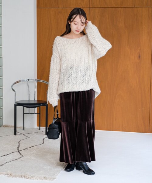 Kastane(カスタネ)の「【WEB・一部店舗限定/2サイズ展開/低身長サイズ】ベロア裾フレアスカート(スカート・レディース・ブラウン/ブラック・0/1)」の17枚目の写真