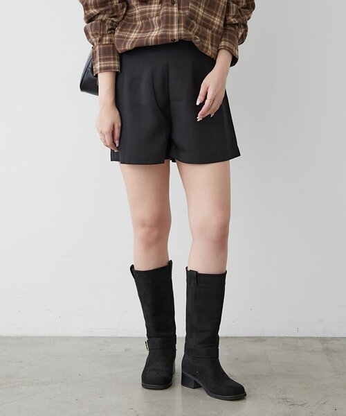 continuer de NICE CLAUP(コンティニューデナイスクラップ)の「ハイウエストショートパンツ(その他パンツ・レディース・ブラック/ブラウン/ベージュ・FREE)」の17枚目の写真