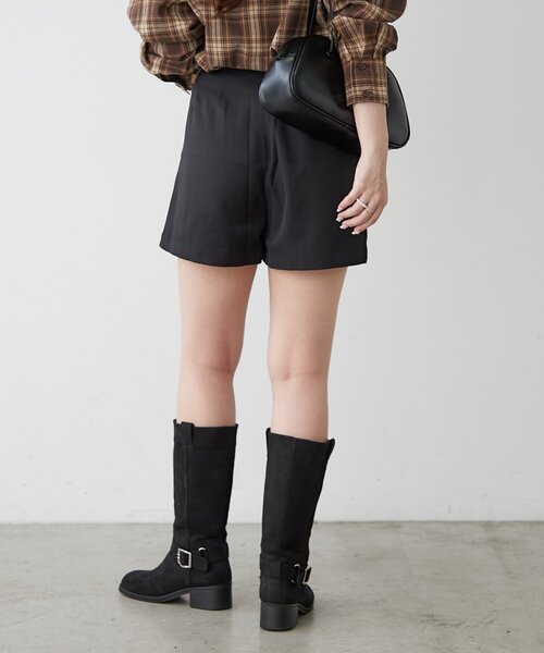 continuer de NICE CLAUP(コンティニューデナイスクラップ)の「ハイウエストショートパンツ(その他パンツ・レディース・ブラック/ブラウン/ベージュ・FREE)」の19枚目の写真