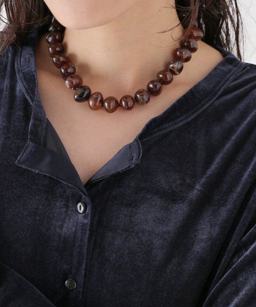 JOURNAL STANDARD relume（ジャーナルスタンダード　レリューム）の「RELUME ボリュームネックレス（ネックレス・レディース・ブラウン/ブラック・FREE）」の8枚目の写真