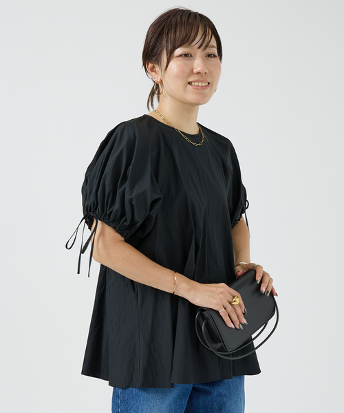 DESIGNWORKS(デザインワークス)の「リボンスリーブブラウス(シャツ/ブラウス・レディース・オフホワイト/ローズ/ブラック・38)」の14枚目の写真