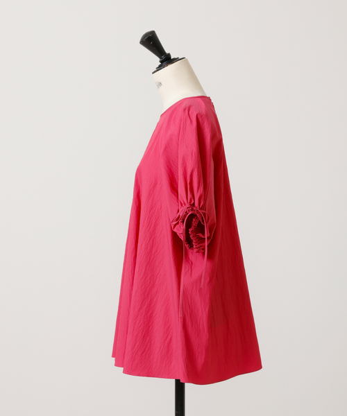 DESIGNWORKS(デザインワークス)の「リボンスリーブブラウス(シャツ/ブラウス・レディース・オフホワイト/ローズ/ブラック・38)」の19枚目の写真