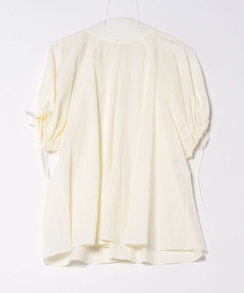 DESIGNWORKS(デザインワークス)の「リボンスリーブブラウス(シャツ/ブラウス・レディース・オフホワイト/ローズ/ブラック・38)」の4枚目の写真