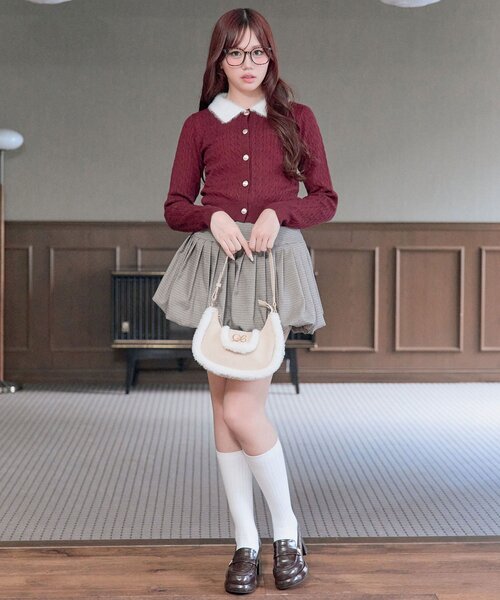 OLIVE des OLIVE(オリーブデオリーブ)の「フェザー衿カーディガン(カーディガン/ボレロ・レディース・ブラック/オフホワイト/トップグレー/ボルドー・FREE)」の19枚目の写真