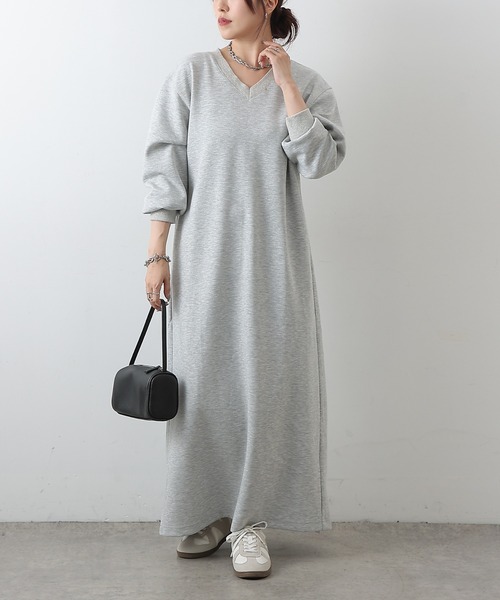 COLONY 2139（コロニートゥーワンスリーナイン）の「ダンボールVネックワンピース（ワンピース・レディース・グレー/チャコールグレー/ブラック・FREE）」の3枚目の写真