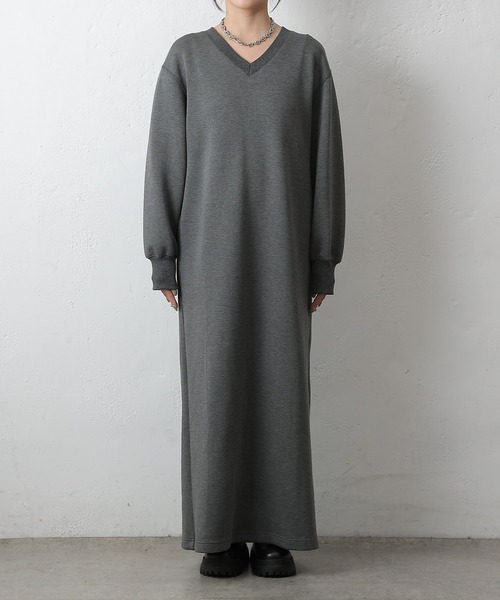 COLONY 2139（コロニートゥーワンスリーナイン）の「ダンボールVネックワンピース（ワンピース・レディース・グレー/チャコールグレー/ブラック・FREE）」の21枚目の写真