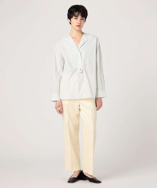 BY MALENE BIRGER(バイマレーネビルガー)の「BY MALENE BIRGER FAYETTE プルオーバーシャツ(シャツ/ブラウス・レディース・ライトグリーン・34)」の2枚目の写真