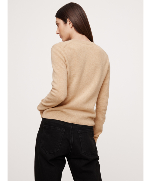 Banana Republic（バナナリパブリック）の「ライトウェイト カシミヤ Vネックセーター（ニット/セーター・レディース・ピンク系その他/アイボリー/レッド/ブルー/ネイビー/ベージュ・L/M/XS/S）」の7枚目の写真