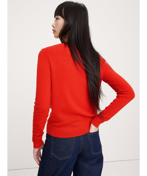 Banana Republic（バナナリパブリック）の「ライトウェイト カシミヤ Vネックセーター（ニット/セーター・レディース・ピンク系その他/アイボリー/レッド/ブルー/ネイビー/ベージュ・L/M/XS/S）」の9枚目の写真