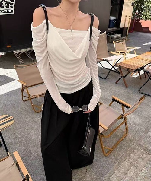 gossip!ロサンゼルス(ゴシップロサンゼルス)の「ベルトストラップ ドレープトップス(Tシャツ/カットソー・レディース・ホワイト・S/M)」の9枚目の写真