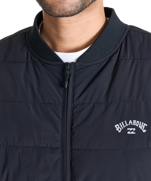BILLABONG（ビラボン）の「BILLABONG メンズ ADIV PUFF JK ジャケット 【2025年秋冬モデル】 @autumn/ビラボンロゴワンポイントナイロンジップアップパフジャケット（ブルゾン・メンズ・ブラック/アーミー・MEDIUM/LARGE/X-LARGE）」の4枚目の写真