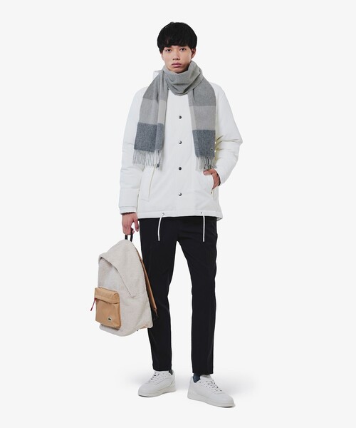 LACOSTE（ラコステ）の「メリノウールブロックチェックマフラー（マフラー・メンズ・ホワイト/チャコール/ネイビー・FREE）」の8枚目の写真