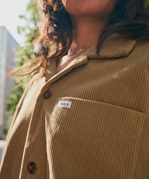 RVCA(ルーカ)の「RVCA レディース CLOVER CORDUROY SHIRT 長袖シャツ 【2025年秋冬モデル】 @autumn/ルーカコーデュロイシャツ(シャツ/ブラウス・レディース・ブラック/ブラウン系その他/ブルー系その他・MEDIUM)」の10枚目の写真