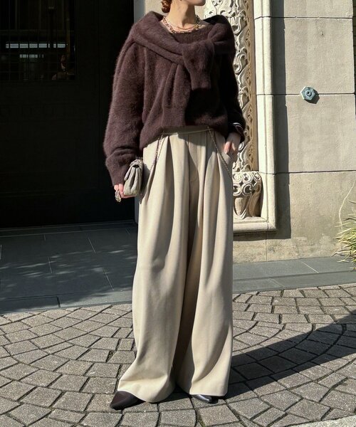 DouDou(ドゥドゥ)の「ウォームタックワイドパンツ(その他パンツ・レディース・ブラウン/ブラック/オフホワイト/グレー/ブラック系その他/ライトグレー/グレイッシュベージュ/ホワイト・38/36)」の22枚目の写真