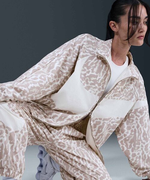 Nike フローラルプリント ジャージジャケットUESD NI1757EC067478_fw_thumbM.jpg