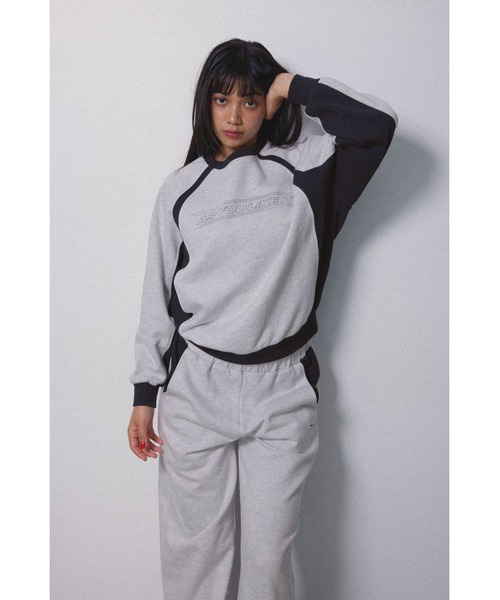 ALEXIA STAM（アリシアスタン）の「Wellness Contrast Crew Neck Sweatshirt /ウェルネス コントラストスウェット（スウェット・レディース・アイボリー/グレー・FREE）」の8枚目の写真