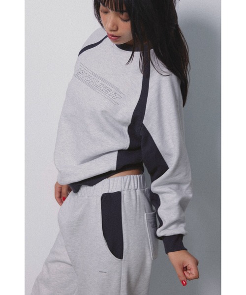 ALEXIA STAM（アリシアスタン）の「Wellness Contrast Crew Neck Sweatshirt /ウェルネス コントラストスウェット（スウェット・レディース・アイボリー/グレー・FREE）」の10枚目の写真