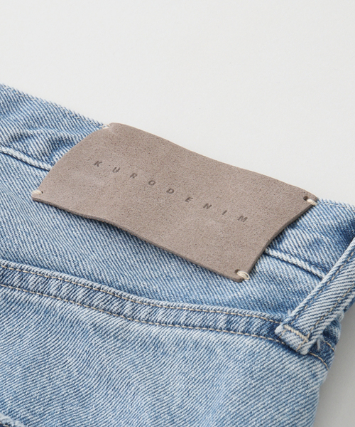 KURO（クロ）の「KURO for FOLL ANDERS ICE WASHED FADED（デニムパンツ・メンズ・ブルー系その他・SMALL/MEDIUM/LARGE）」の4枚目の写真