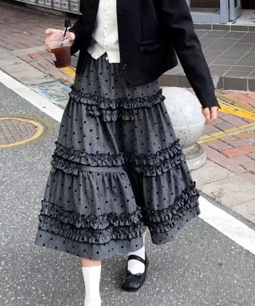 Achic（アシック）の「フリルペチスカート（スカート・レディース・ダークグレー・M）」の11枚目の写真