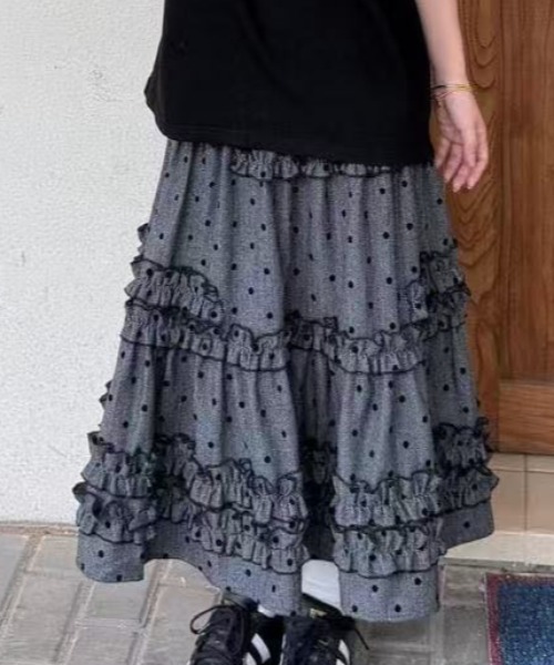 Achic（アシック）の「フリルペチスカート（スカート・レディース・ダークグレー・M）」の22枚目の写真