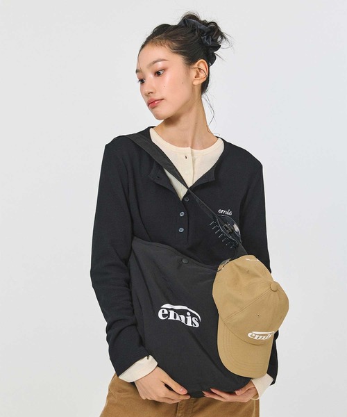 EMIS(イミス)の「HENLEY NECK T-SHIRT(Tシャツ/カットソー・レディース・ブラック/アイボリー・FREE)」の5枚目の写真