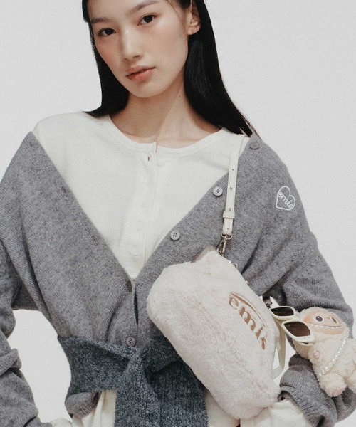 EMIS(イミス)の「HENLEY NECK T-SHIRT(Tシャツ/カットソー・レディース・ブラック/アイボリー・FREE)」の12枚目の写真