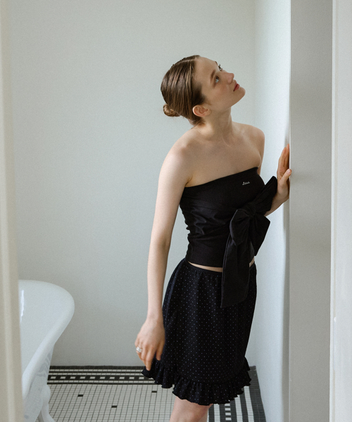 LETERIE(レテリー)の「DOT FRILL MIDI SKIRT_BLACK(スカート・レディース・ブラック・FREE)」の3枚目の写真