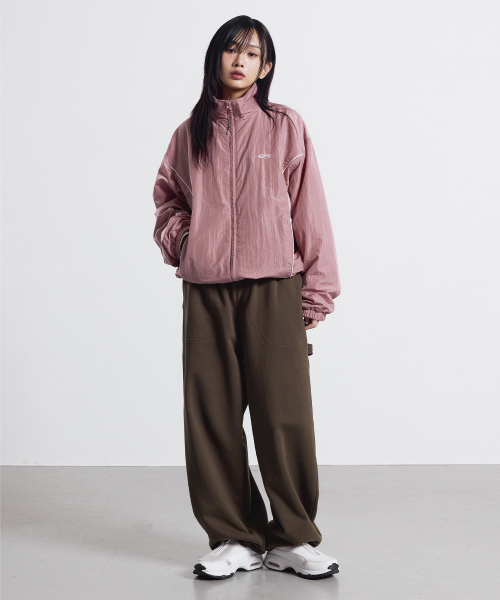 F.ILLUMINATE(フィルミネイト)の「カーブドラインウィンドブレーカー-ブラック(ナイロンジャケット・レディース・その他・SMALL/MEDIUM/LARGE)」の8枚目の写真