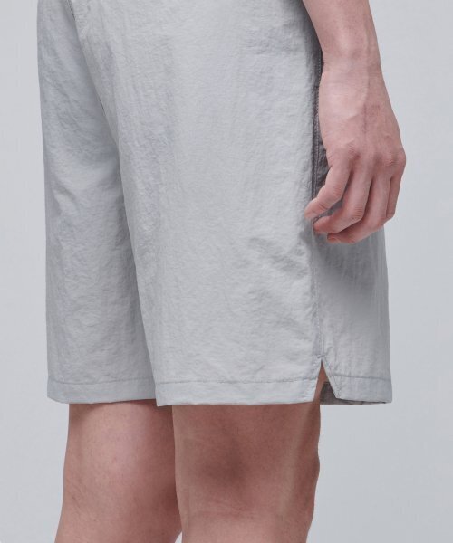MUSINSA STANDARD（ムシンサスタンダード）の「ナイロンドローストリングトラックショーツ [アッシュグレー]（その他パンツ・メンズ・その他・26）」の7枚目の写真