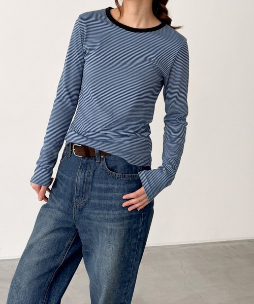 CANAL JEAN(キャナルジーン)の「SLEEK 細ボーダーロングTシャツ(Tシャツ/カットソー・レディース・ブルー/アイボリー/ブラック・ONE SIZE)」の16枚目の写真